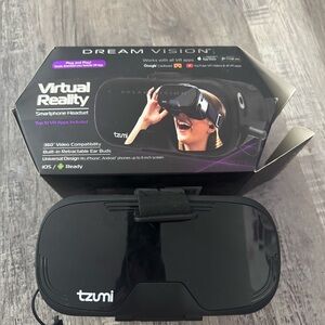 Dream Vision Black Smartphone VR Headset